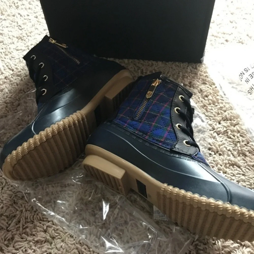 Tommy Hilfiger nwb tommy